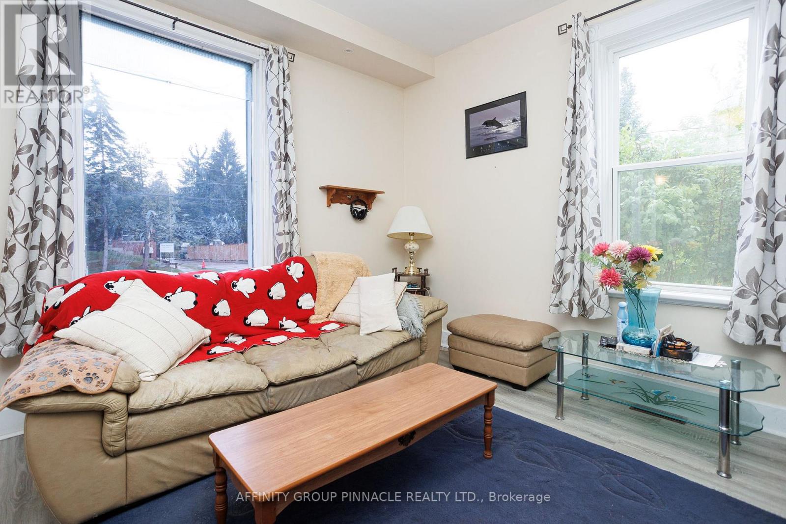 44 St Patrick Street, Kawartha Lakes (Lindsay), Ontario  K9V 1R3 - Photo 13 - X12481333