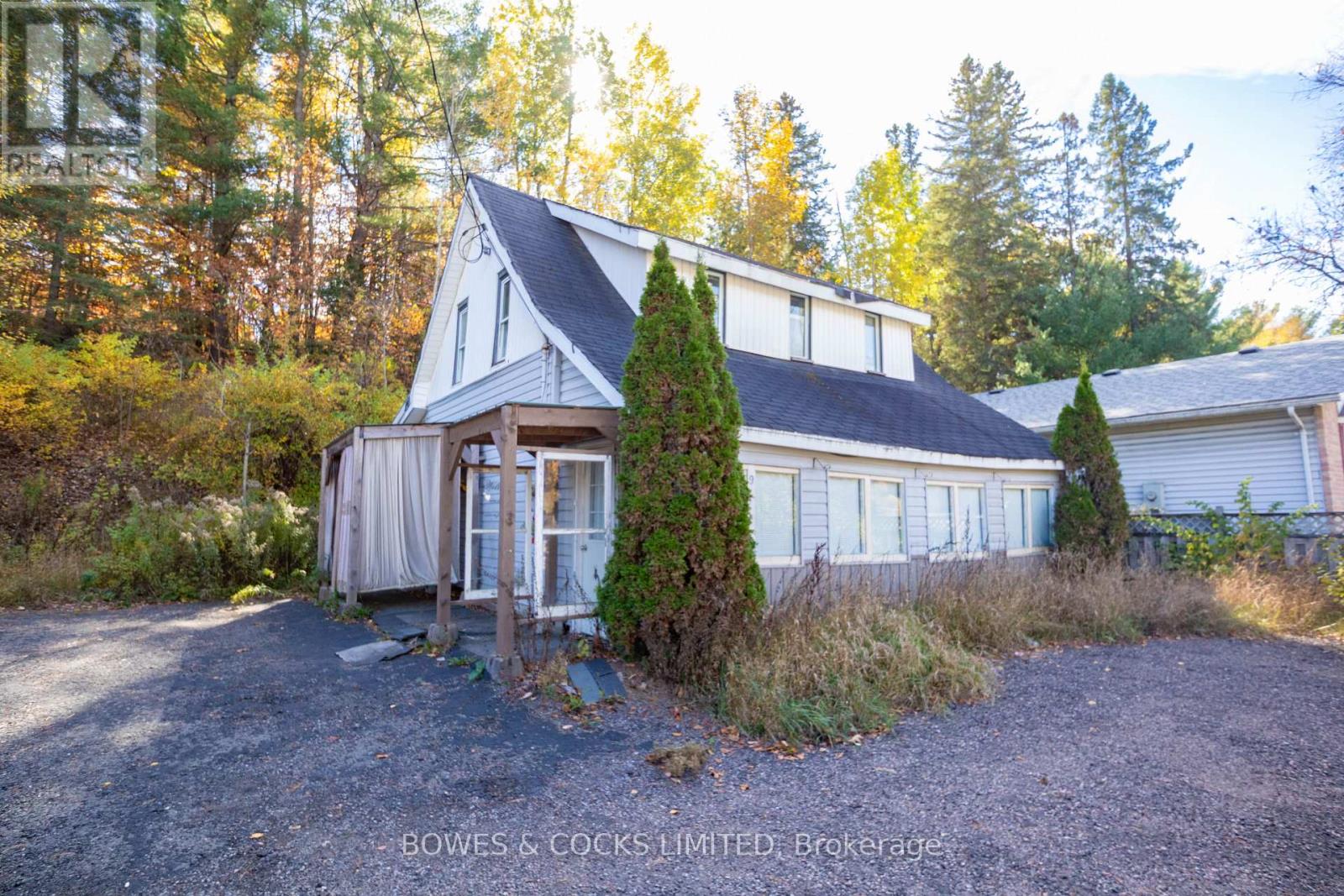 9 Monck Street, Bancroft (Bancroft Ward), Ontario  K0L 1C0 - Photo 2 - X12481558