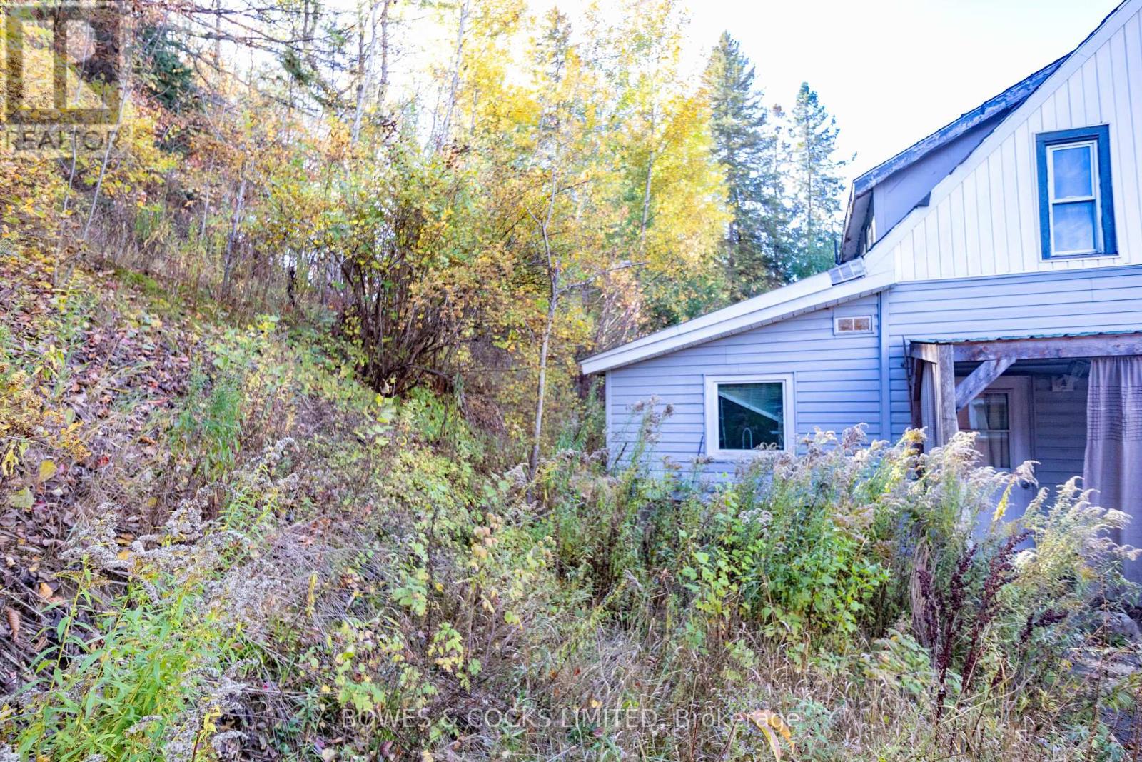 9 Monck Street, Bancroft (Bancroft Ward), Ontario  K0L 1C0 - Photo 4 - X12481558