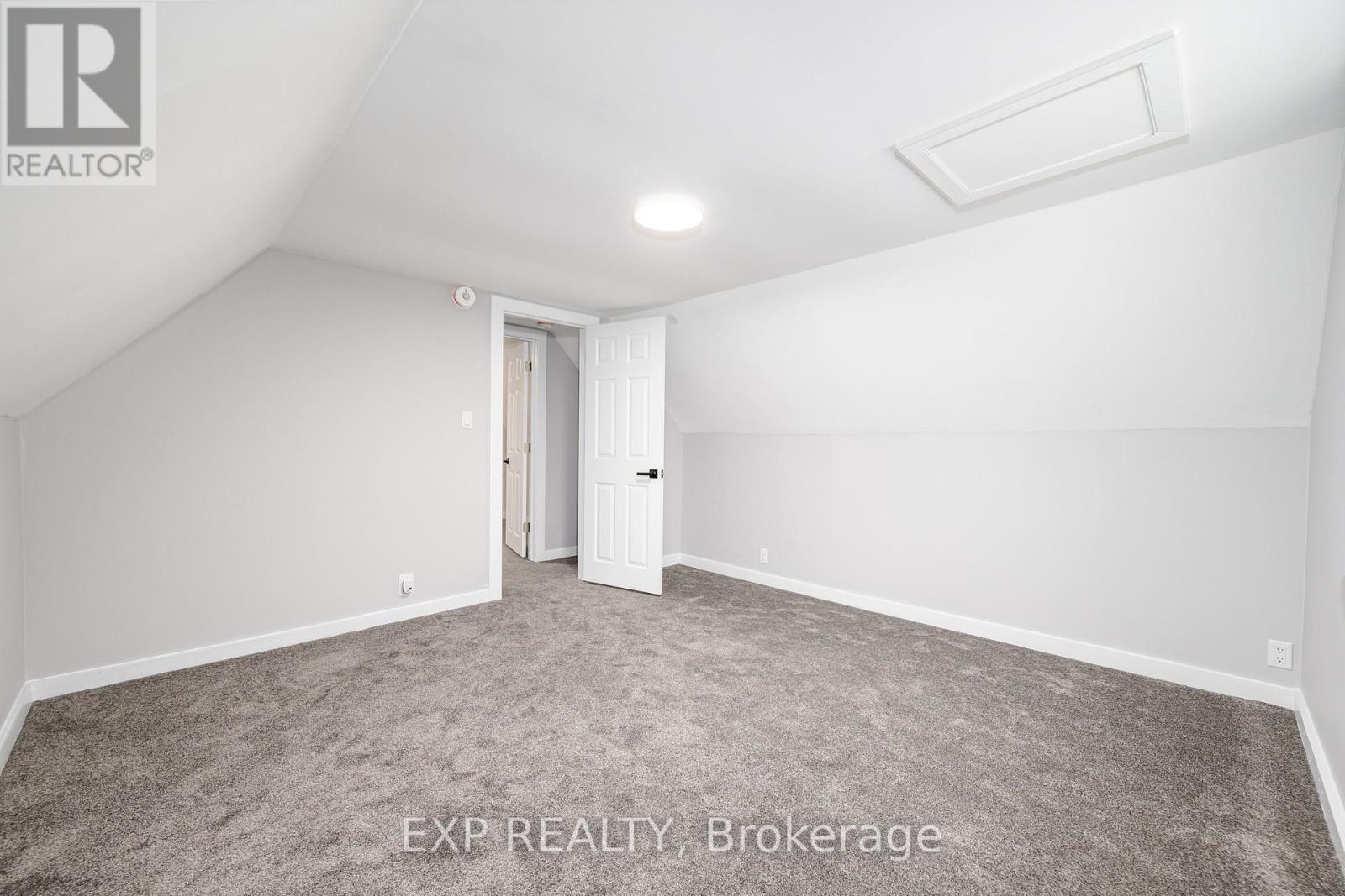 46 Young Street, Hastings Highlands (Monteagle Ward), Ontario  K0L 2S0 - Photo 25 - X12481420