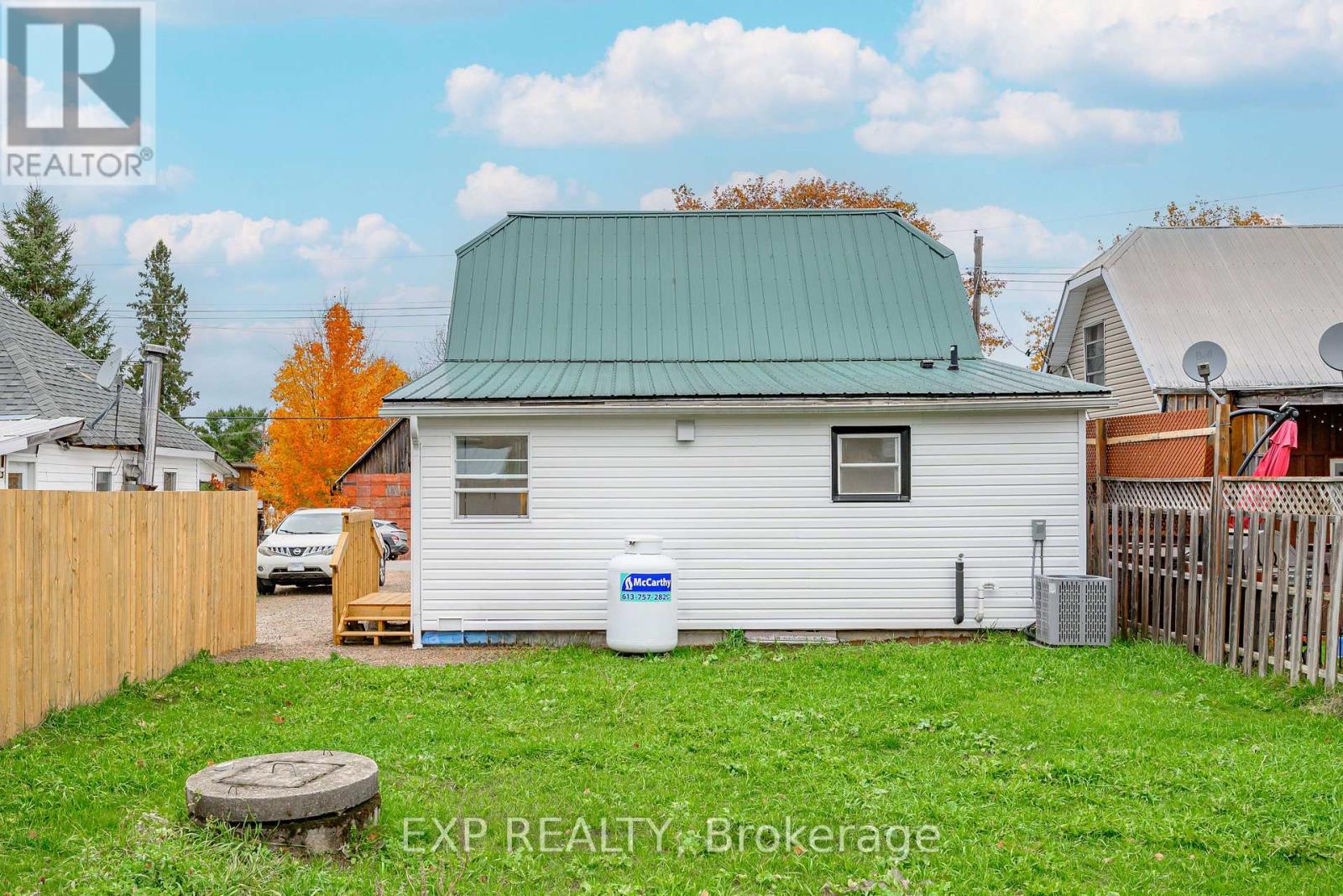 46 Young Street, Hastings Highlands (Monteagle Ward), Ontario  K0L 2S0 - Photo 45 - X12481420
