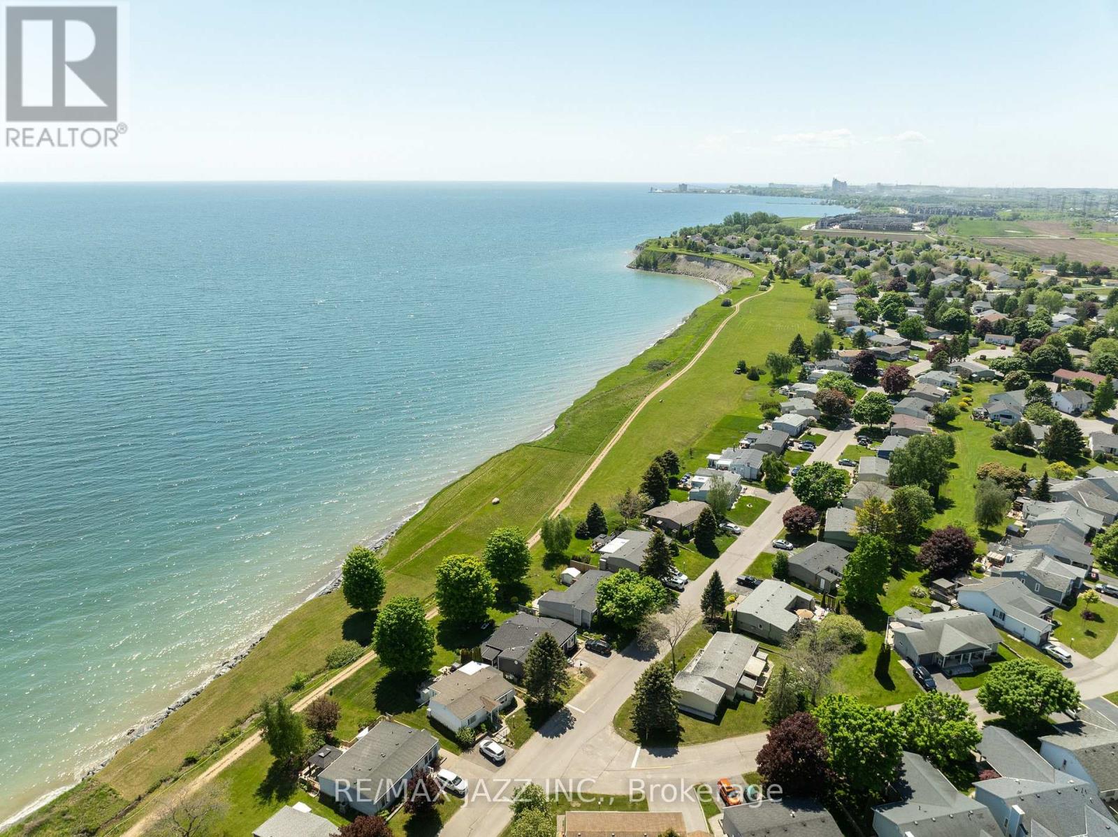 15 Bluffs Road, Clarington (Bowmanville), Ontario  L1B 1A3 - Photo 14 - E12481651