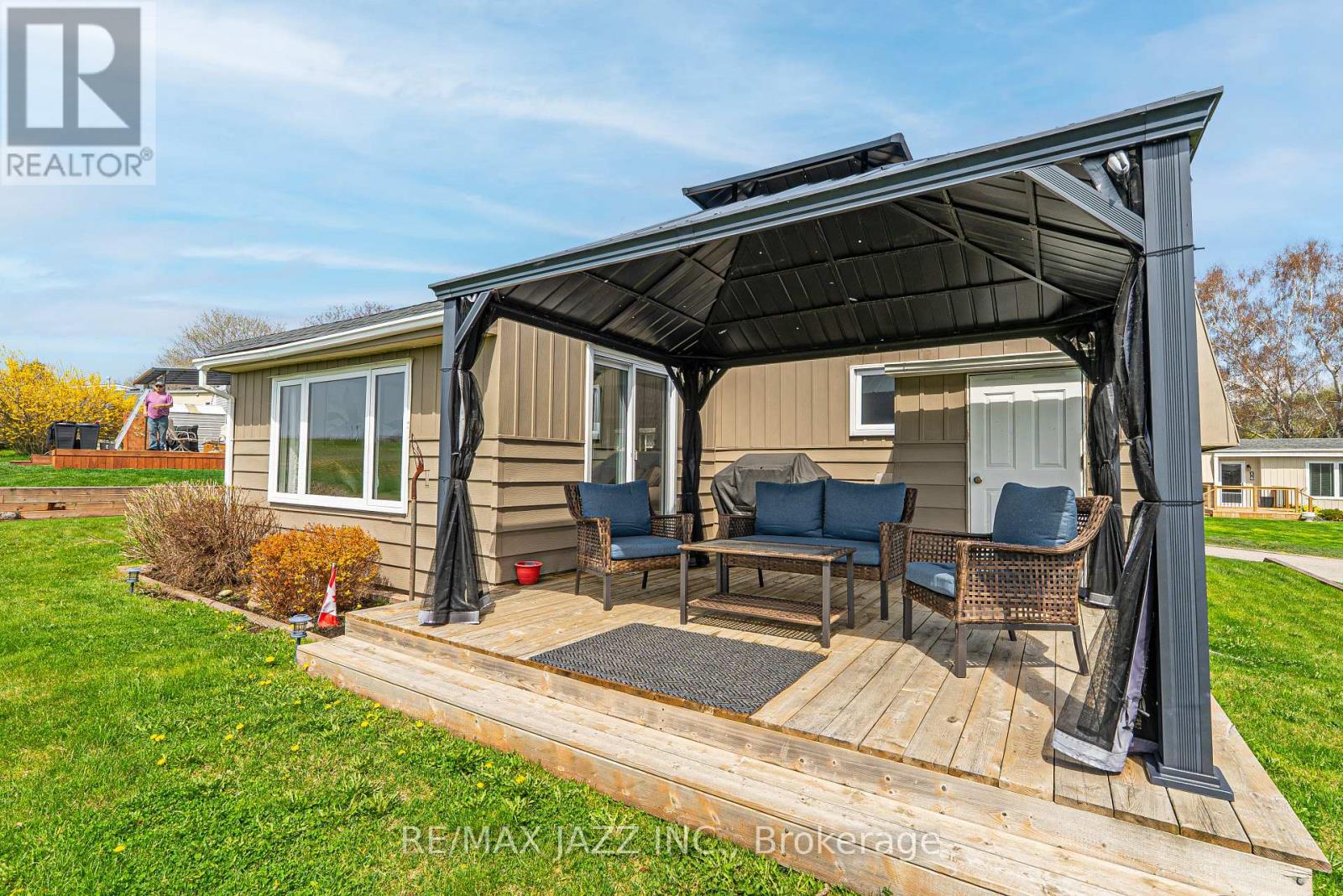 15 Bluffs Road, Clarington (Bowmanville), Ontario  L1B 1A3 - Photo 7 - E12481651