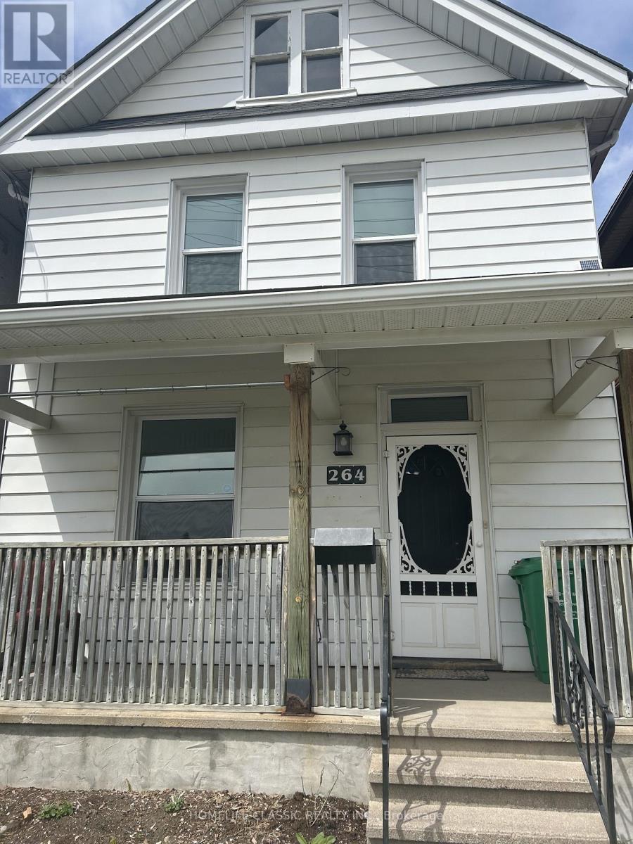 264 Wolfe Street, Peterborough (Town Ward 3), Ontario  K9J 2L3 - Photo 1 - X12481608