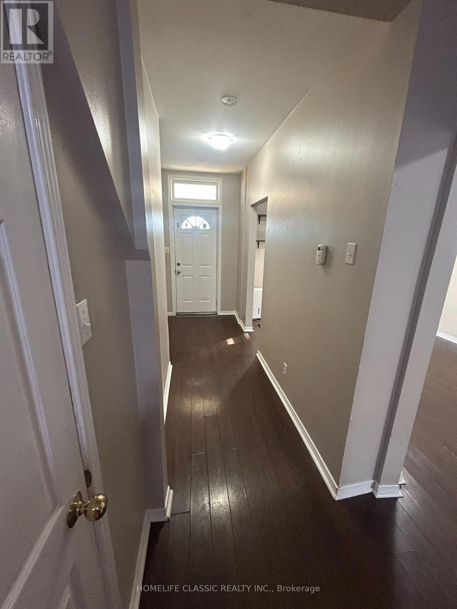 264 Wolfe Street, Peterborough (Town Ward 3), Ontario  K9J 2L3 - Photo 15 - X12481608