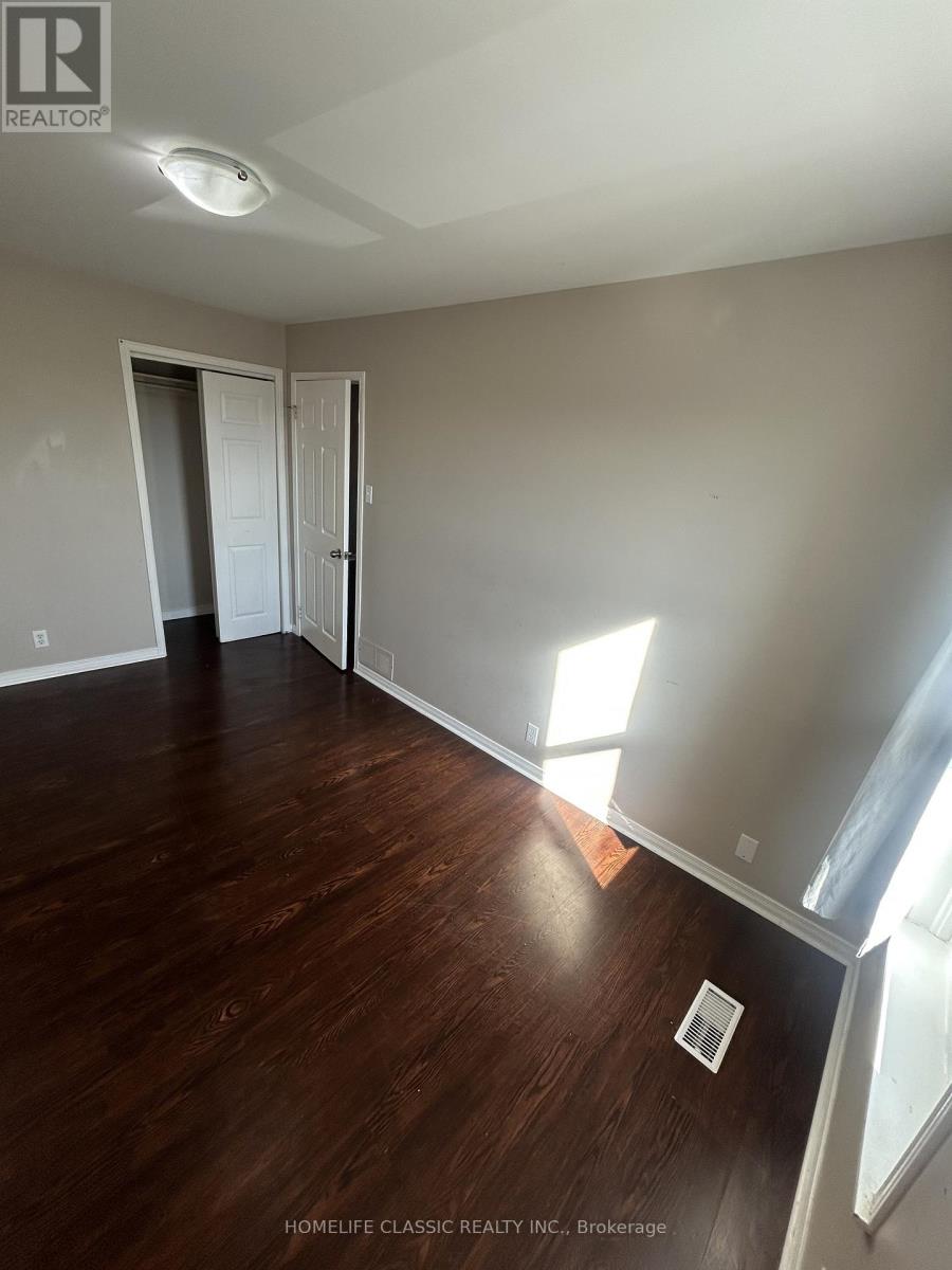 264 Wolfe Street, Peterborough (Town Ward 3), Ontario  K9J 2L3 - Photo 25 - X12481608