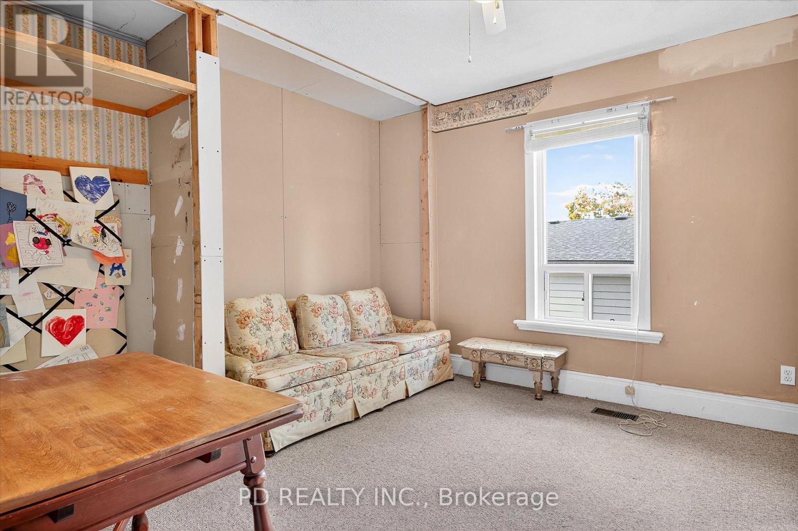 64 King Street W, Kawartha Lakes (Omemee), Ontario  K0L 2W0 - Photo 36 - X12481759