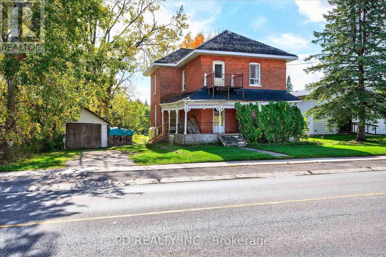 64 King Street W, Kawartha Lakes (Omemee), Ontario  K0L 2W0 - Photo 5 - X12481759