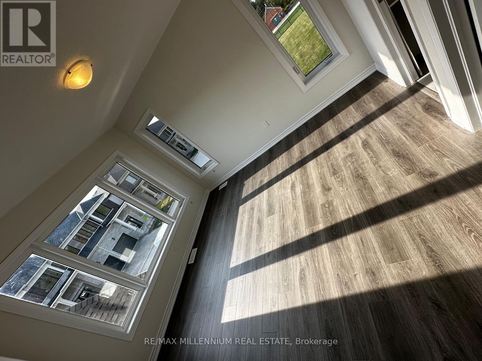 333 Lindsay Street N, Kawartha Lakes (Lindsay), Ontario  K9V 5V5 - Photo 22 - X12482523