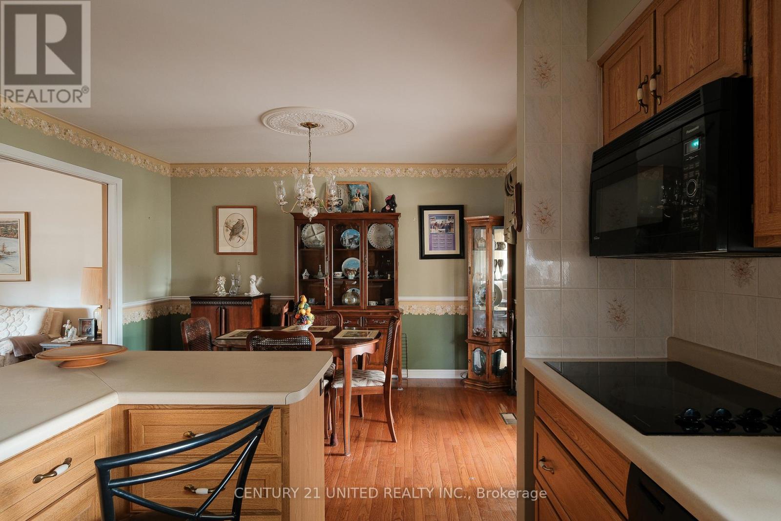 788 Cumberland Avenue, Peterborough (Northcrest Ward 5), Ontario  K9H 7B2 - Photo 15 - X12483127