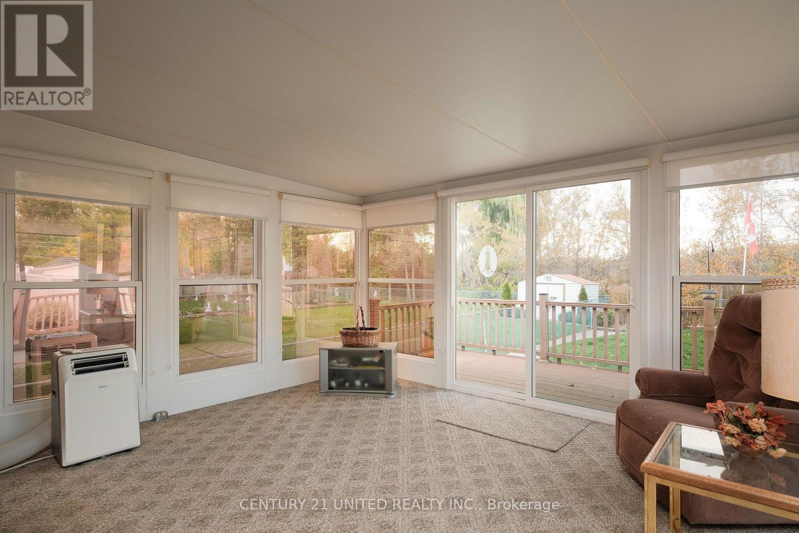 788 Cumberland Avenue, Peterborough (Northcrest Ward 5), Ontario  K9H 7B2 - Photo 18 - X12483127