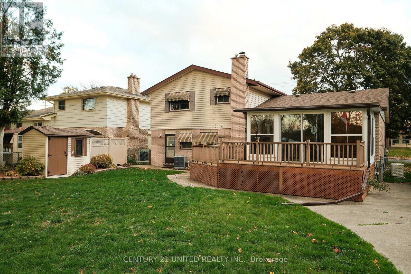 788 Cumberland Avenue, Peterborough (Northcrest Ward 5), Ontario  K9H 7B2 - Photo 50 - X12483127