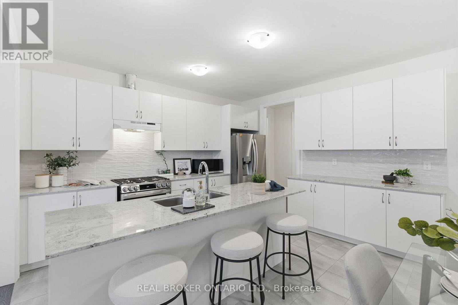 26 Autumn Frost Road, Otonabee-South Monaghan, Ontario  K9J 0K7 - Photo 11 - X12483337