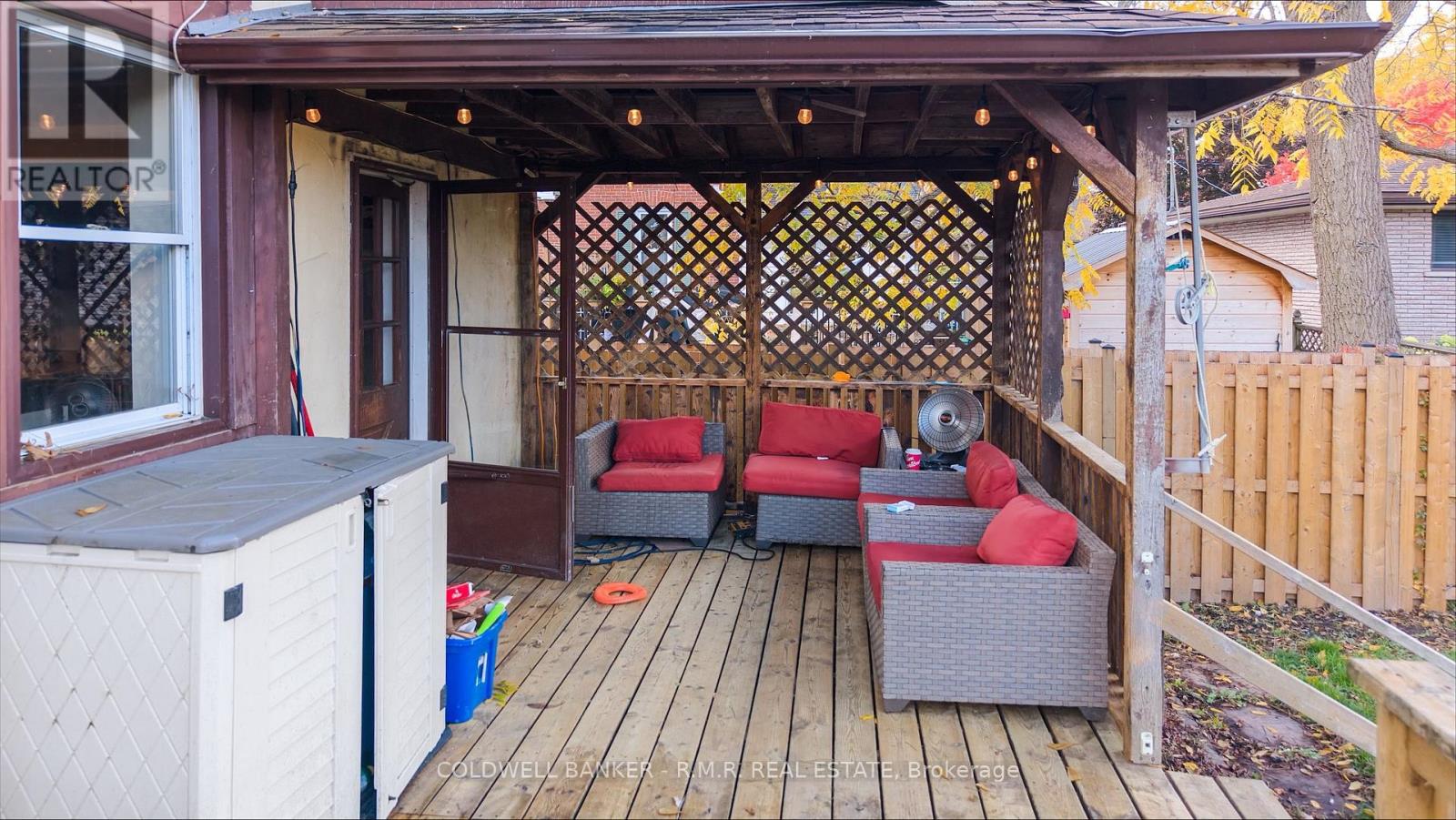 52 Glenelg Street E, Kawartha Lakes (Lindsay), Ontario  K9V 1Z3 - Photo 20 - X12483688