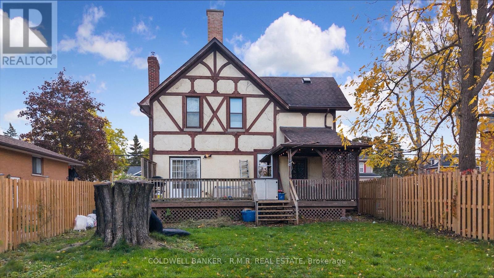 52 Glenelg Street E, Kawartha Lakes (Lindsay), Ontario  K9V 1Z3 - Photo 25 - X12483688