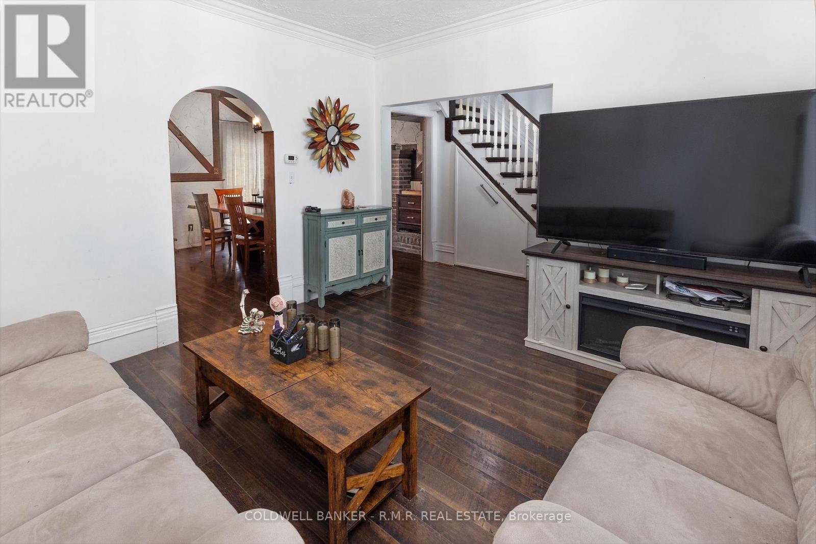 52 Glenelg Street E, Kawartha Lakes (Lindsay), Ontario  K9V 1Z3 - Photo 8 - X12483688