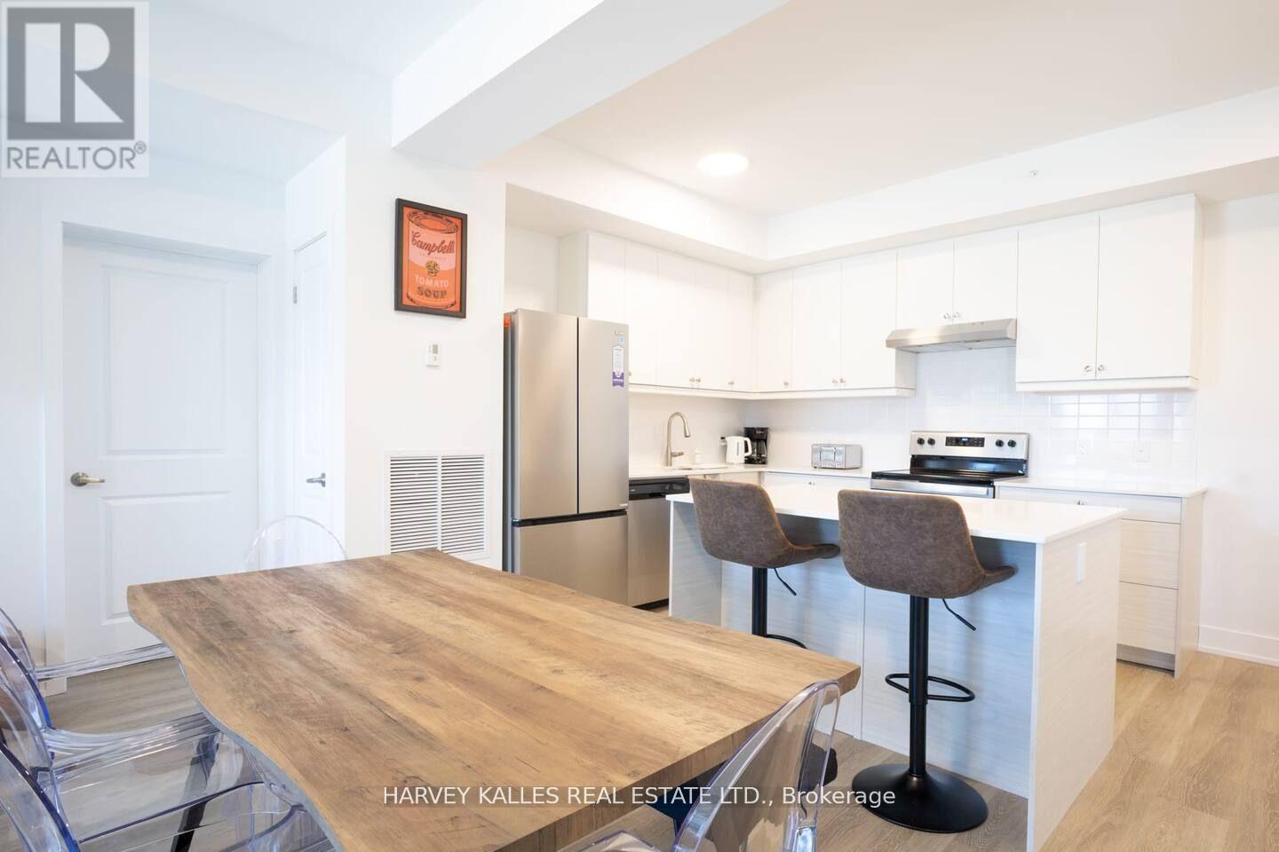 205 - 19b West Street, Kawartha Lakes (Fenelon Falls), Ontario  K9V 1C4 - Photo 10 - X12483593