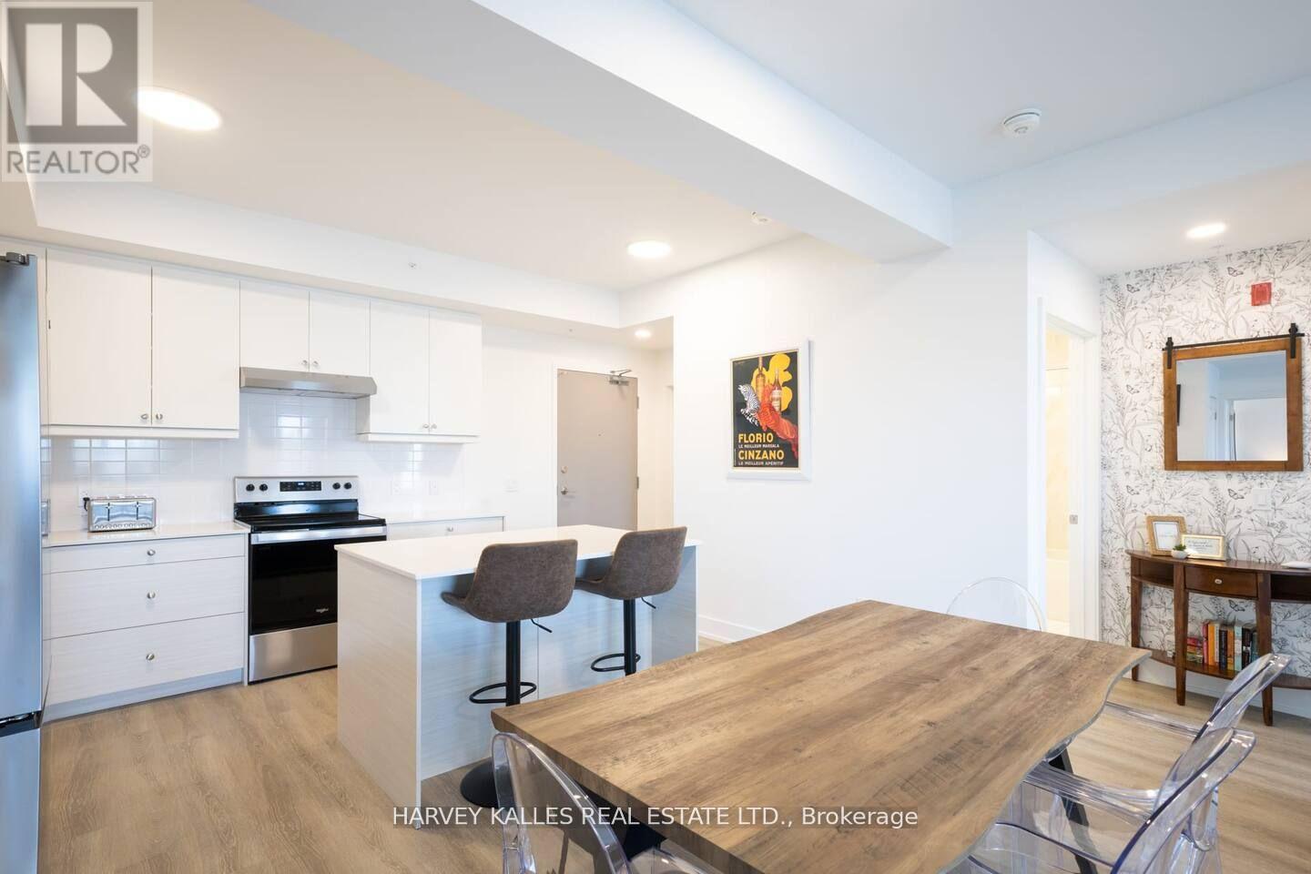 205 - 19b West Street, Kawartha Lakes (Fenelon Falls), Ontario  K9V 1C4 - Photo 8 - X12483593