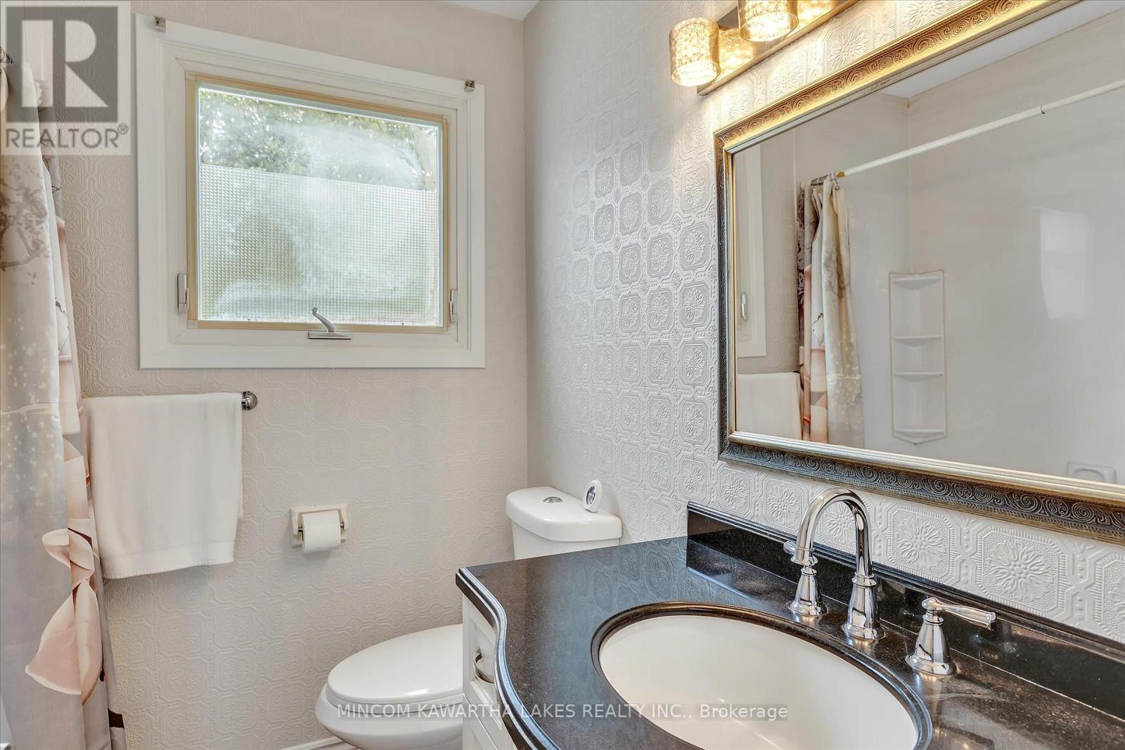 197 Patricia Crescent, Selwyn, Ontario  K9J 6X3 - Photo 17 - X12483783