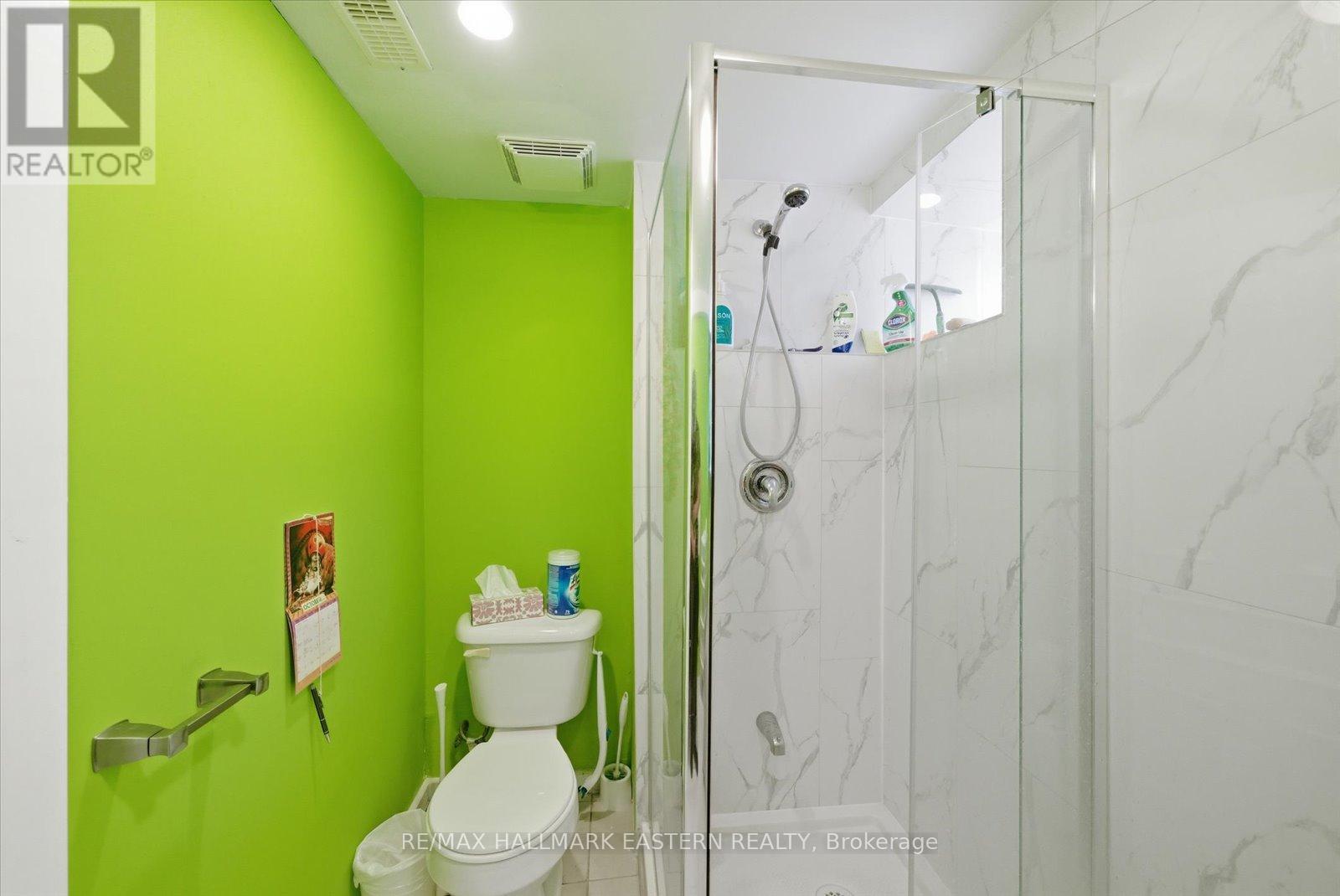 242 Dublin Street, Peterborough (Town Ward 3), Ontario  K9H 3B8 - Photo 12 - X12484029