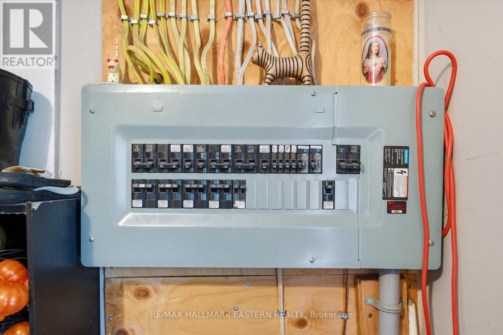 242 Dublin Street, Peterborough (Town Ward 3), Ontario  K9H 3B8 - Photo 26 - X12484029