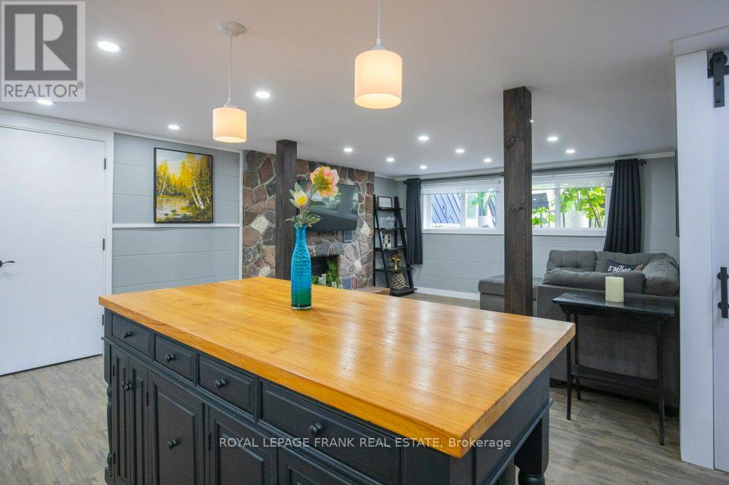 4053 County Rd 36, Trent Lakes, Ontario  K0L 1J0 - Photo 24 - X12484135