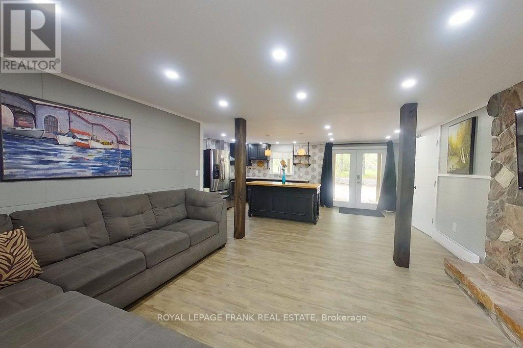 4053 County Rd 36, Trent Lakes, Ontario  K0L 1J0 - Photo 26 - X12484135