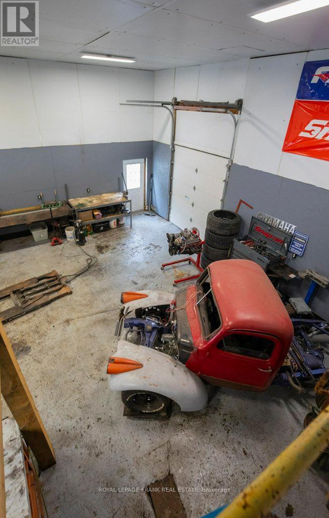 4053 County Rd 36, Trent Lakes, Ontario  K0L 1J0 - Photo 35 - X12484135