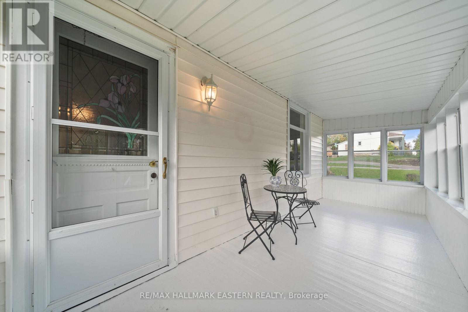 92 Booth Street S, Trent Hills (Campbellford), Ontario  K0L 1L0 - Photo 10 - X12484481