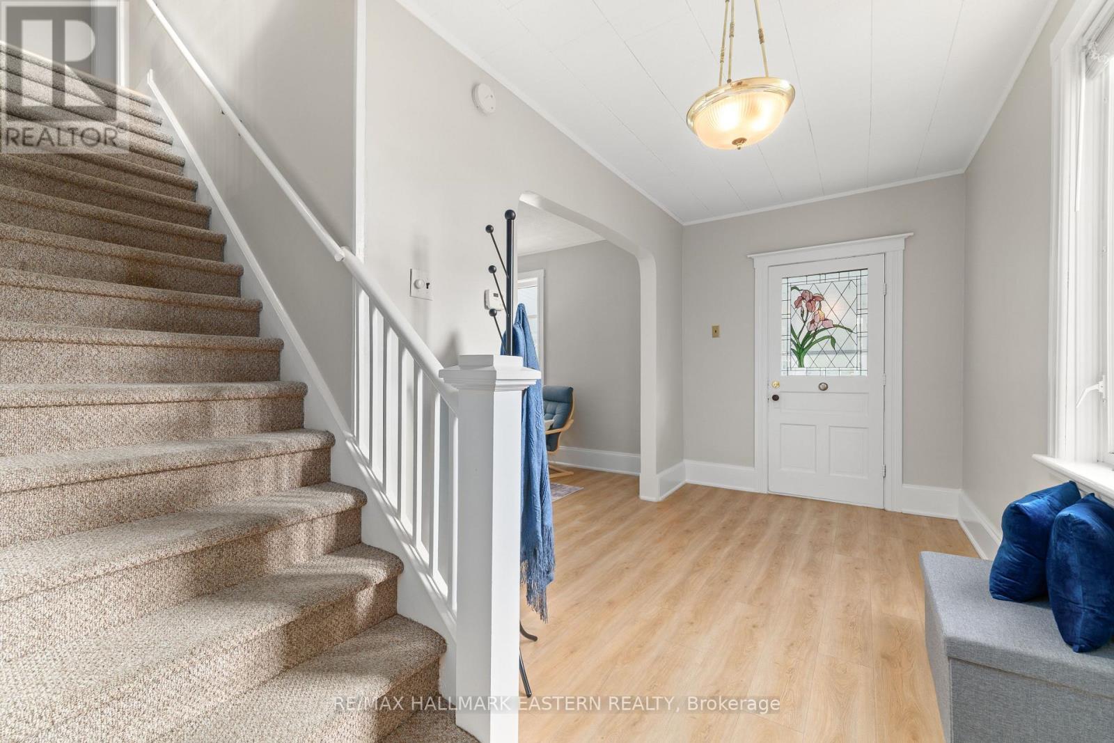 92 Booth Street S, Trent Hills (Campbellford), Ontario  K0L 1L0 - Photo 11 - X12484481