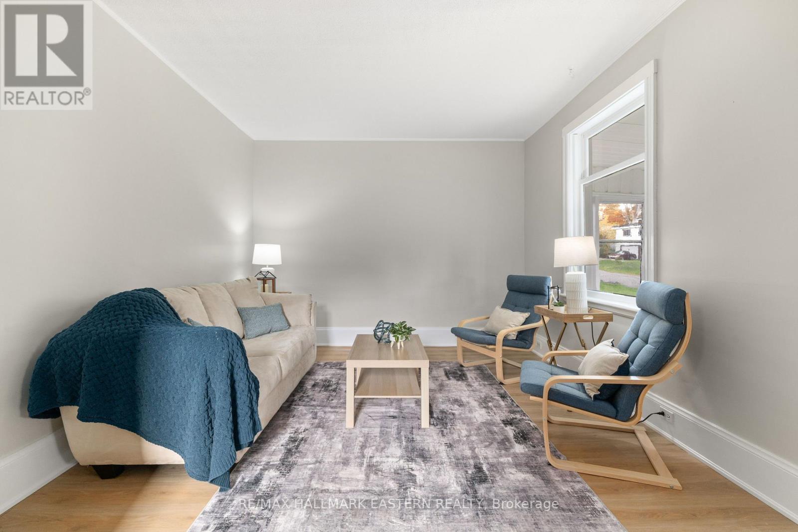 92 Booth Street S, Trent Hills (Campbellford), Ontario  K0L 1L0 - Photo 12 - X12484481