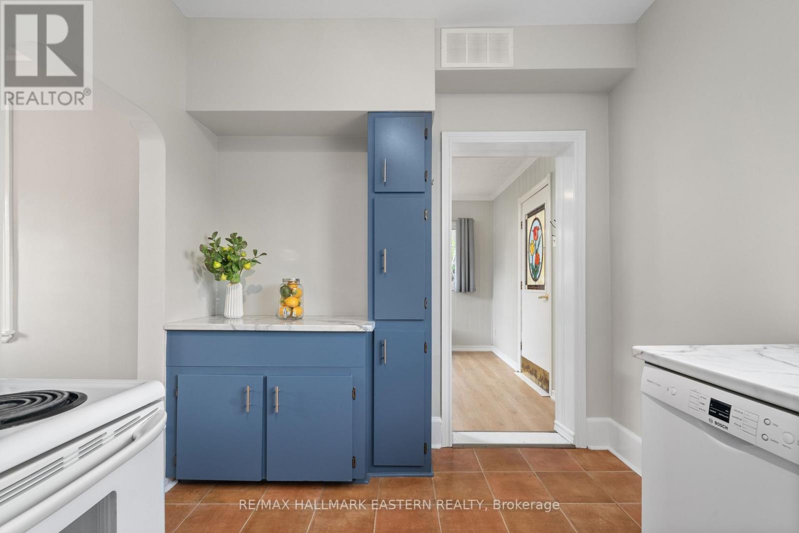 92 Booth Street S, Trent Hills (Campbellford), Ontario  K0L 1L0 - Photo 19 - X12484481