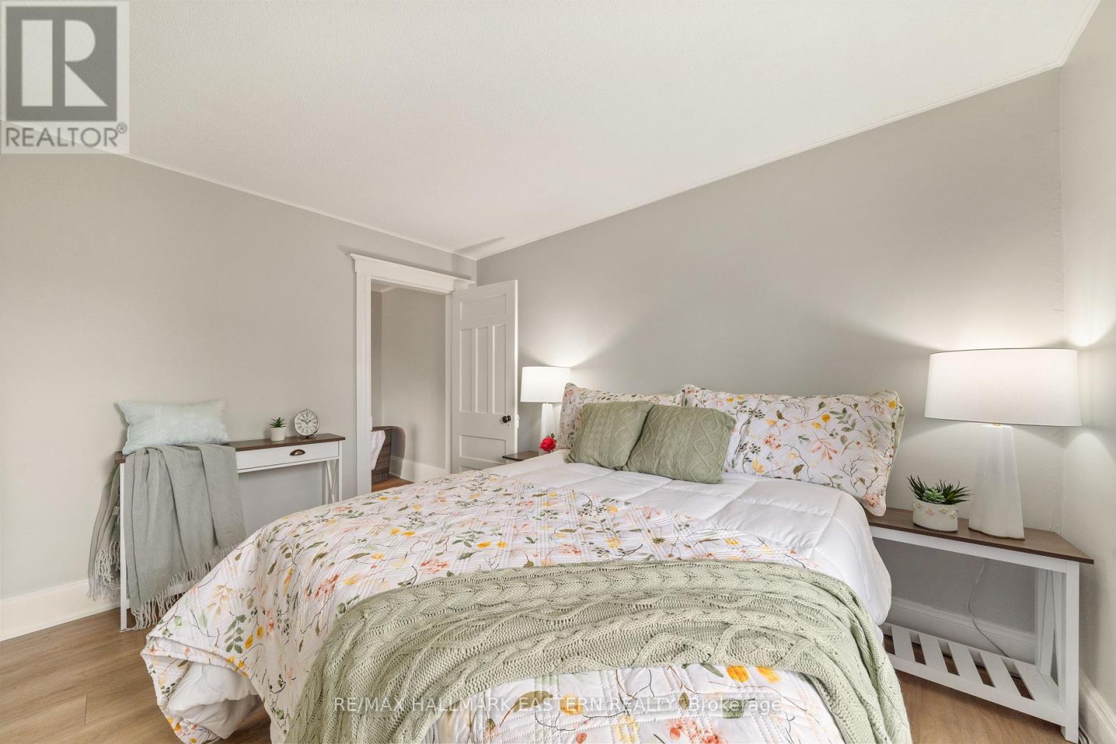 92 Booth Street S, Trent Hills (Campbellford), Ontario  K0L 1L0 - Photo 28 - X12484481