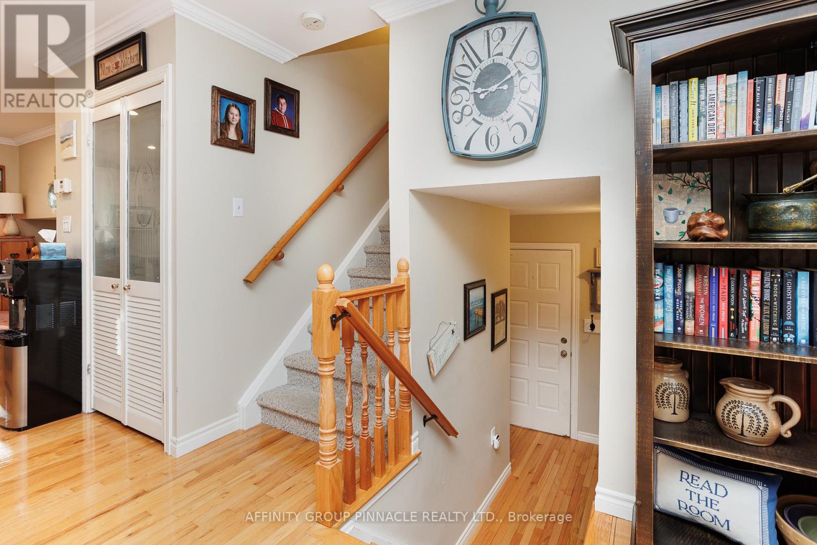 3 Edwin Street, Kawartha Lakes (Lindsay), Ontario  K9V 4X9 - Photo 10 - X12484552