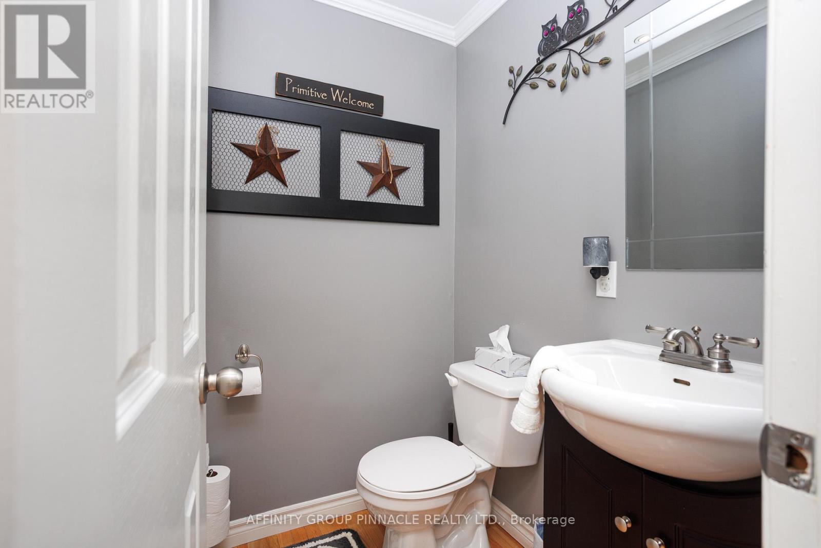 3 Edwin Street, Kawartha Lakes (Lindsay), Ontario  K9V 4X9 - Photo 25 - X12484552