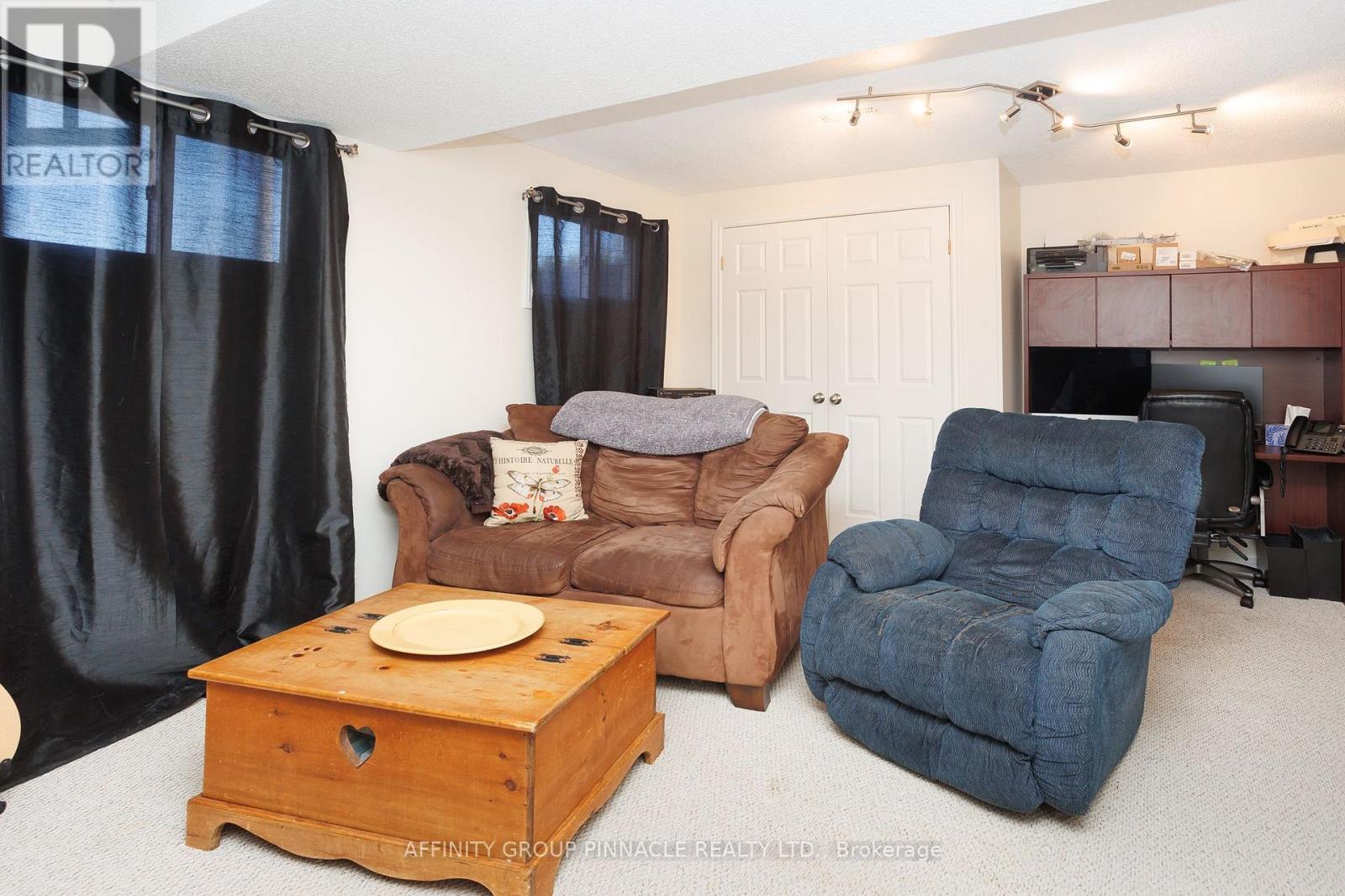 3 Edwin Street, Kawartha Lakes (Lindsay), Ontario  K9V 4X9 - Photo 36 - X12484552