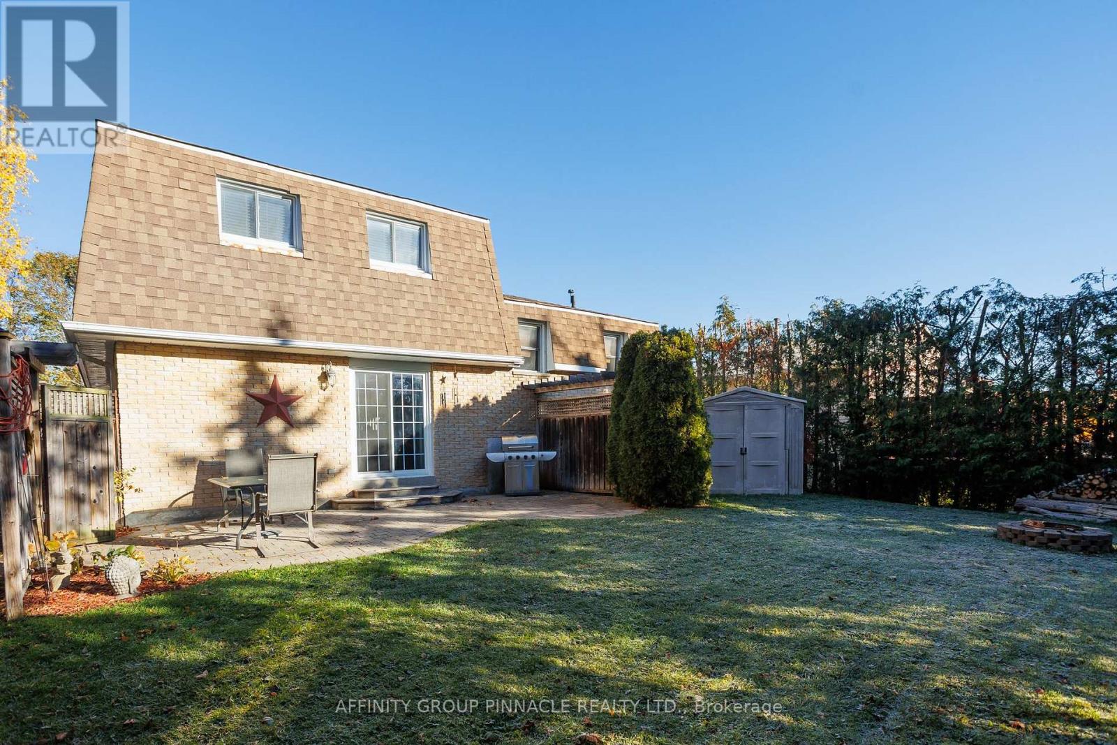 3 Edwin Street, Kawartha Lakes (Lindsay), Ontario  K9V 4X9 - Photo 5 - X12484552