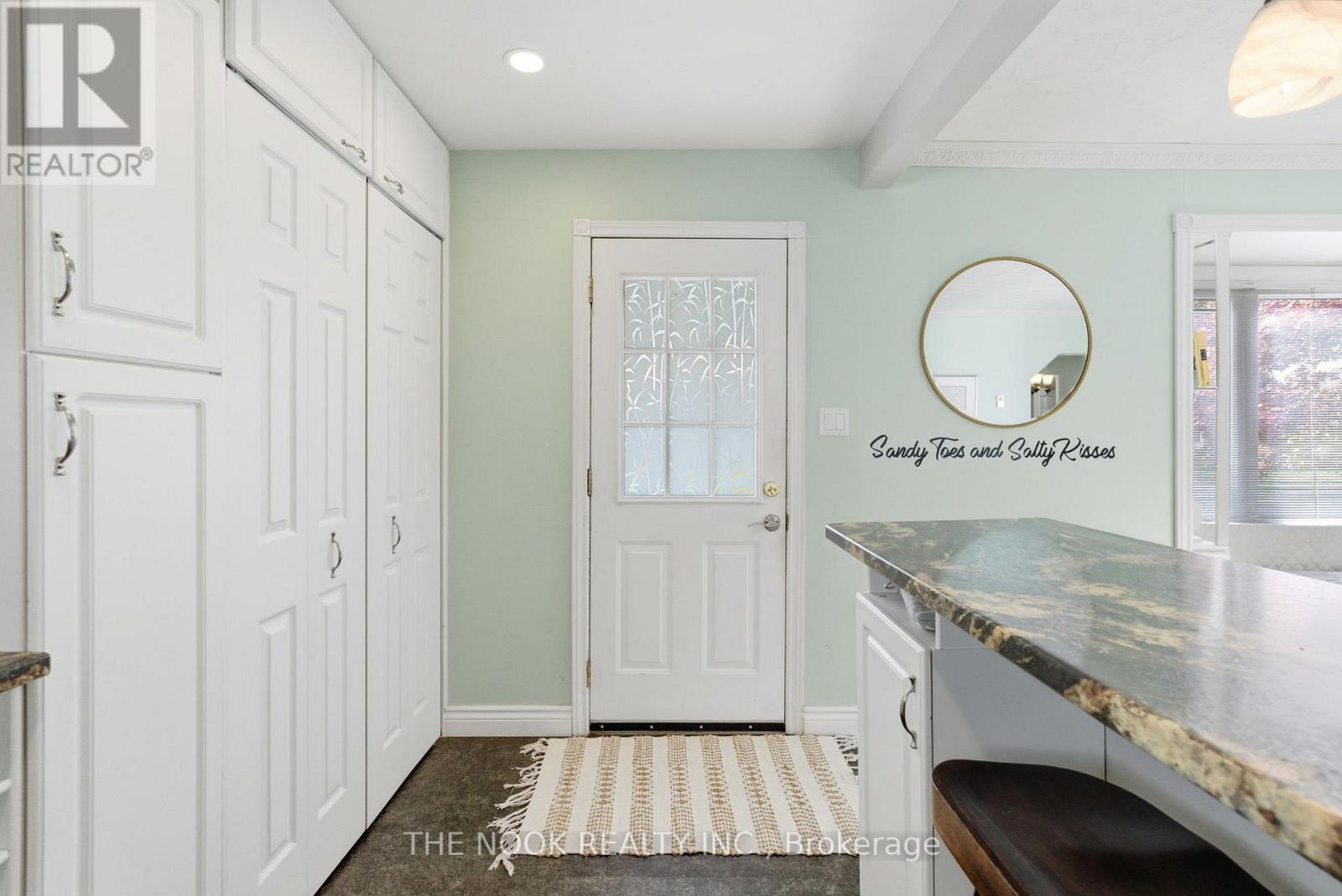 518 Rose Avenue, Peterborough (Otonabee Ward 1), Ontario  K9J 4E7 - Photo 4 - X12484631