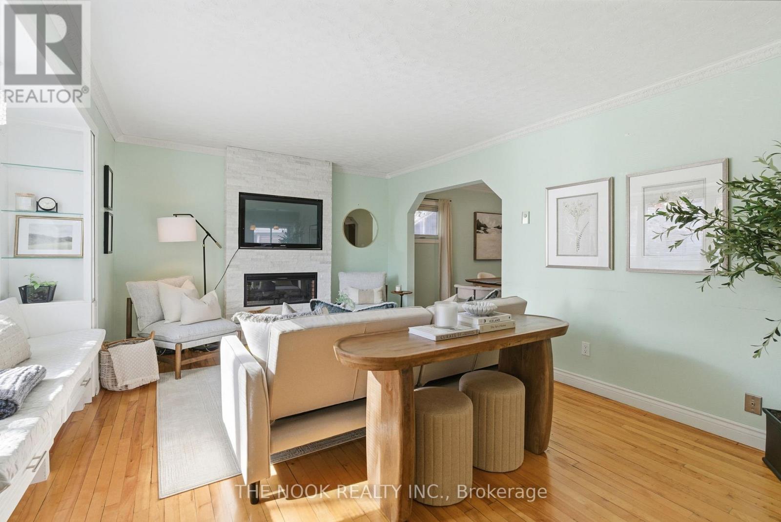 518 Rose Avenue, Peterborough (Otonabee Ward 1), Ontario  K9J 4E7 - Photo 9 - X12484631