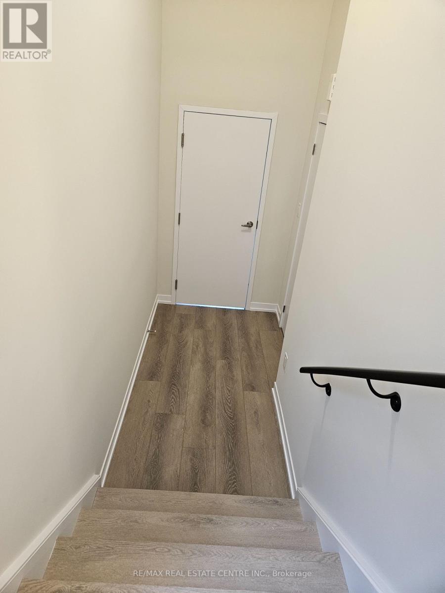 Upper - 22 Ziibi Way, Clarington (Newcastle), Ontario  L1B 0W5 - Photo 6 - E12484727