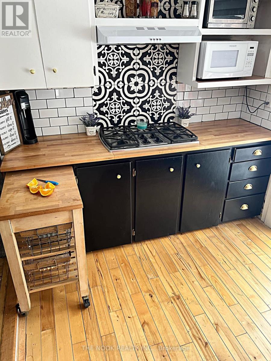 90 Thaeter Lane, Carlow/mayo (Carlow Ward), Ontario  K0L 1C0 - Photo 3 - X12484842