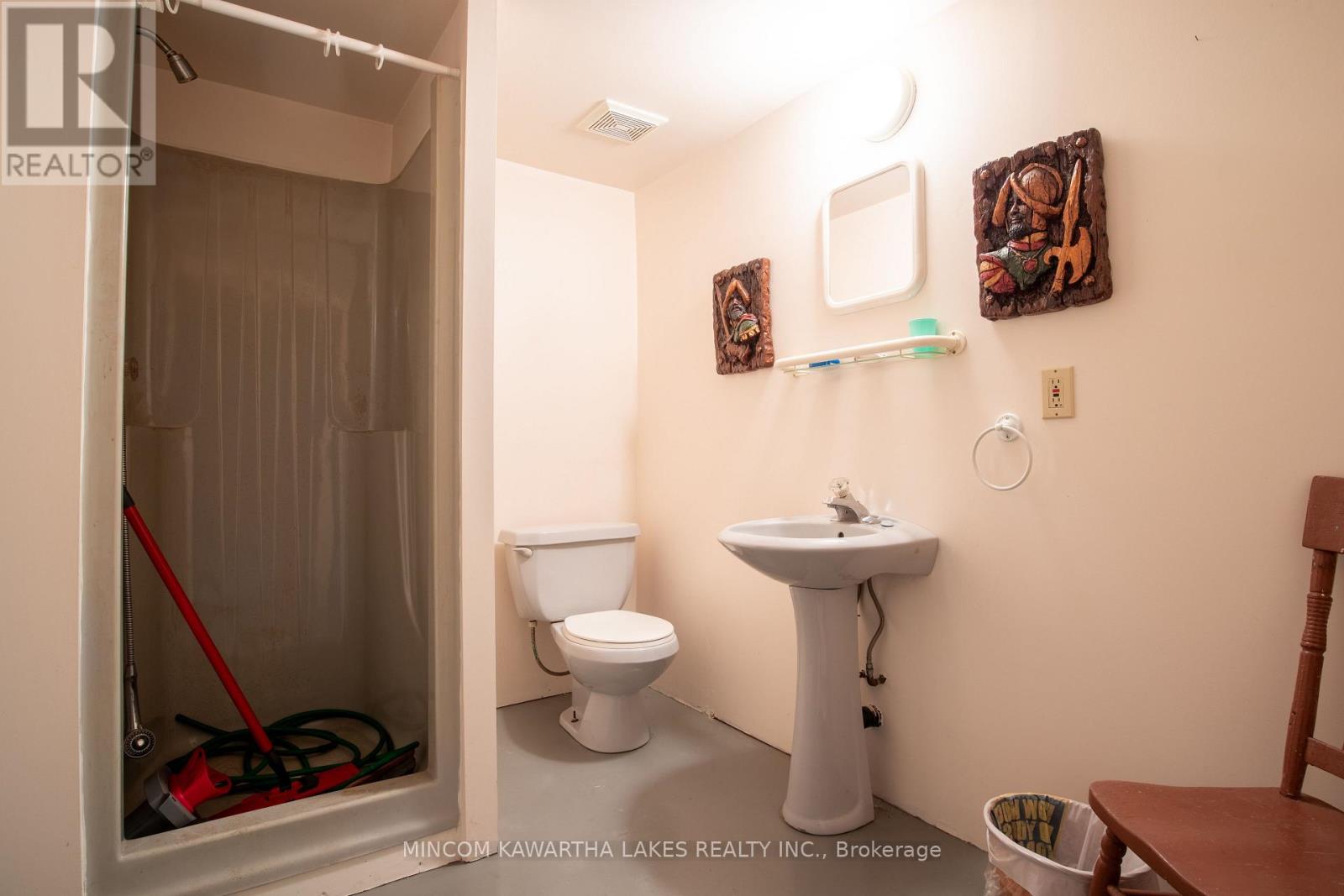 1662 County Rd 504, North Kawartha, Ontario  K0L 1A0 - Photo 11 - X12485017