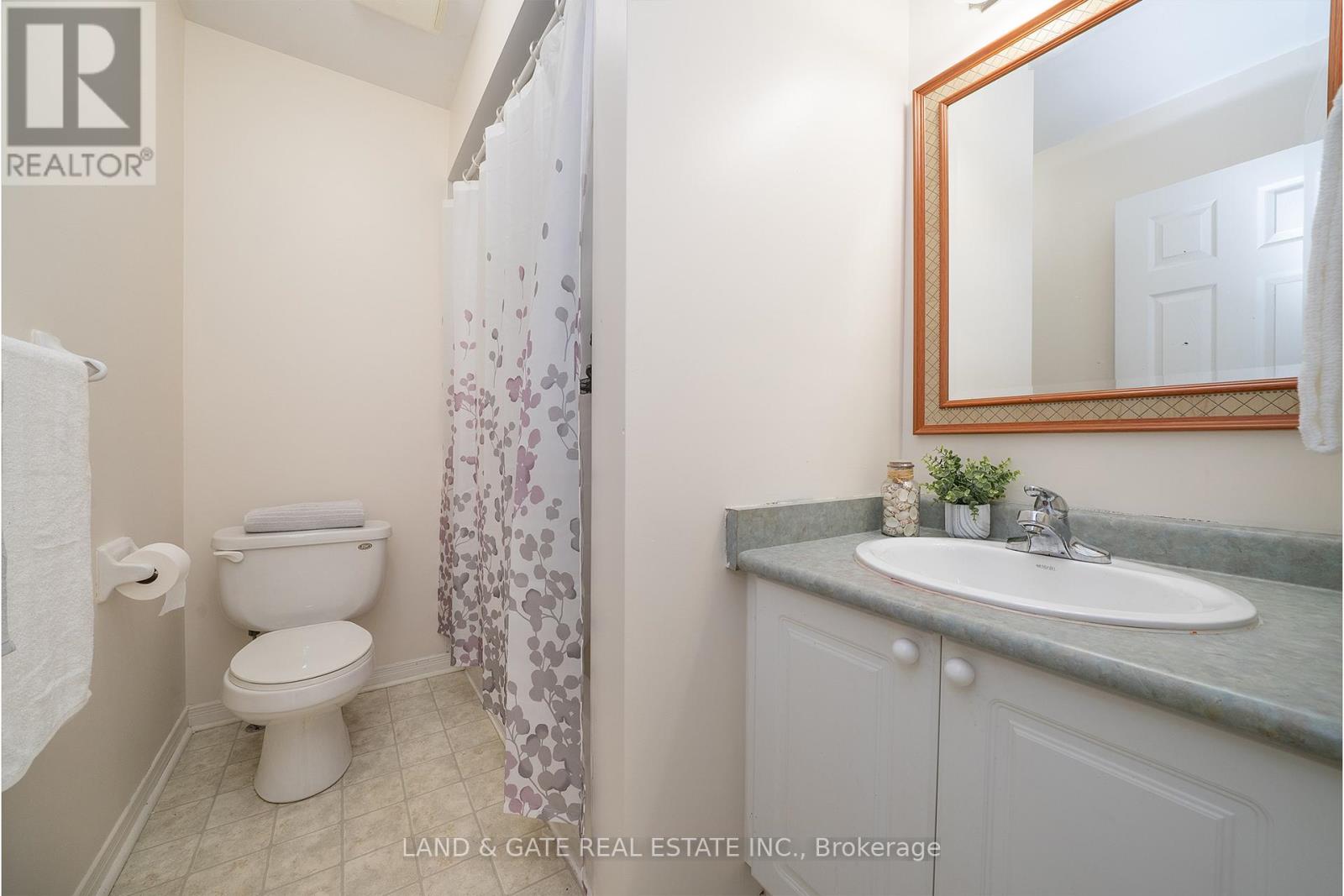 1389 Hancox Court, Peterborough (Monaghan Ward 2), Ontario  K9K 2M1 - Photo 21 - X12485045