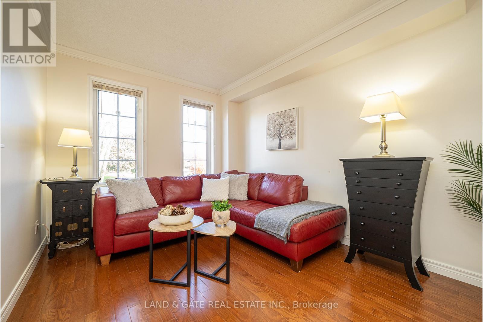 1389 Hancox Court, Peterborough (Monaghan Ward 2), Ontario  K9K 2M1 - Photo 3 - X12485045