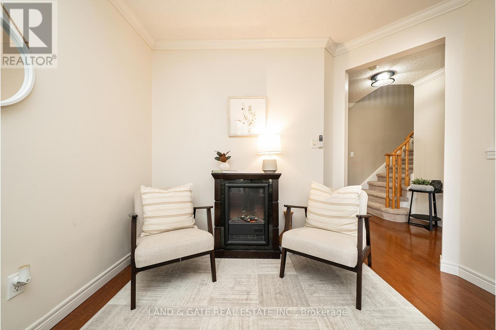 1389 Hancox Court, Peterborough (Monaghan Ward 2), Ontario  K9K 2M1 - Photo 5 - X12485045