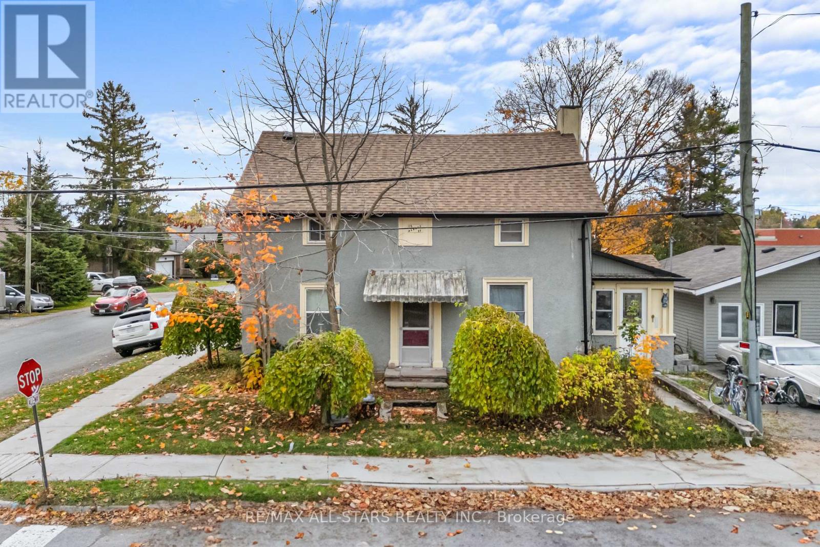 15 Albert Street, Selwyn, Ontario  K0L 2H0 - Photo 4 - X12485092