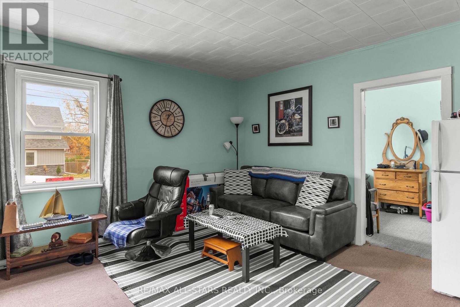 15 Albert Street, Selwyn, Ontario  K0L 2H0 - Photo 7 - X12485092