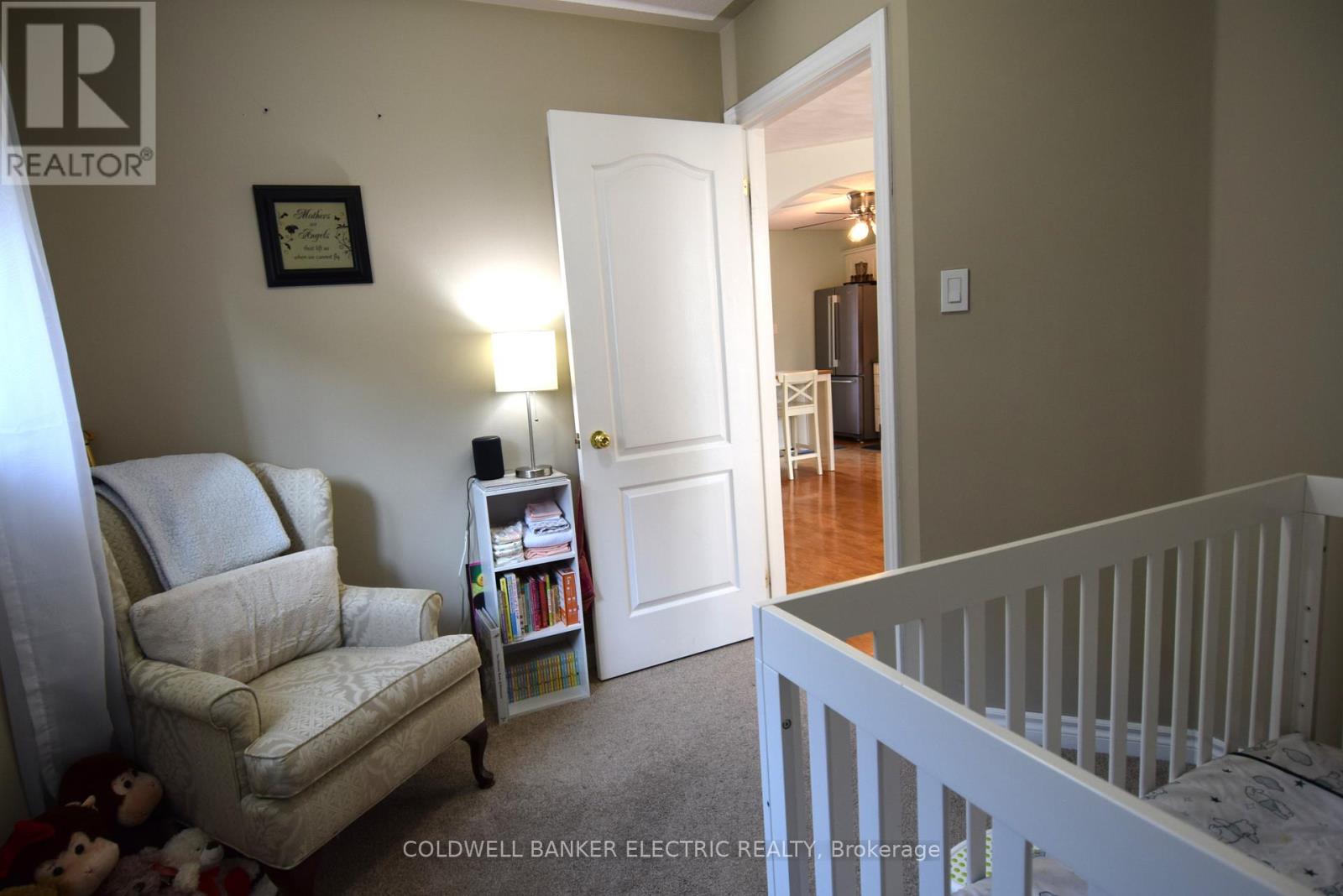 121 Haden Avenue, Peterborough (Northcrest Ward 5), Ontario  K9H 7P6 - Photo 17 - X12485233