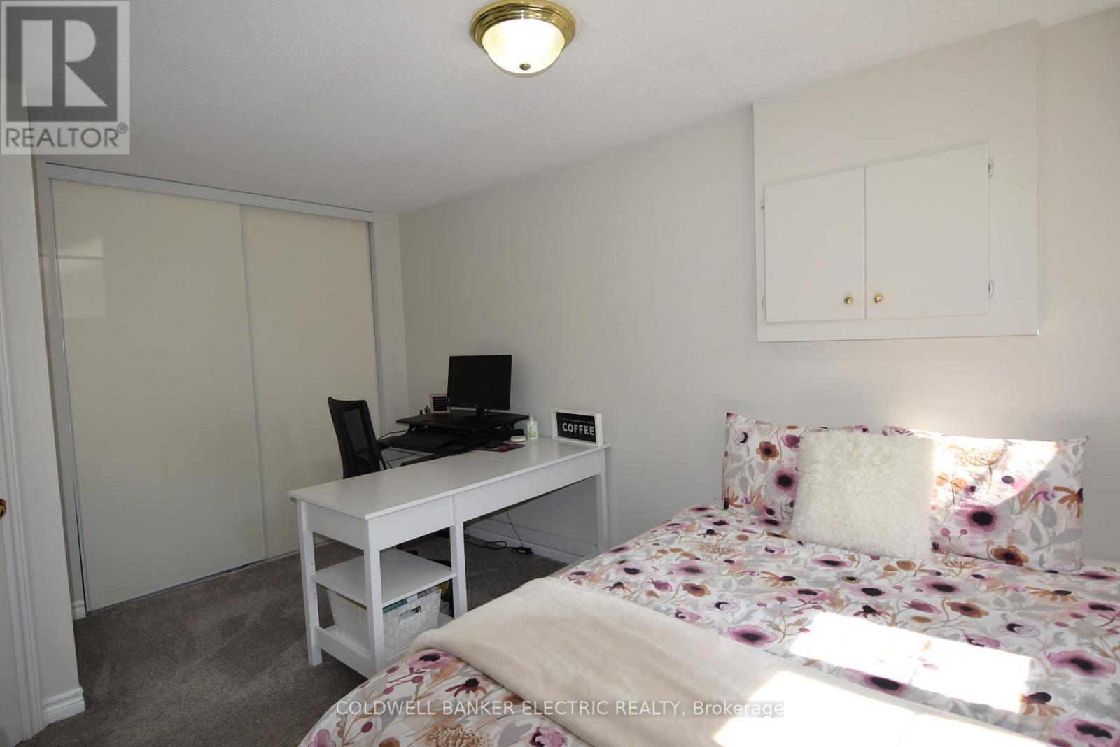 121 Haden Avenue, Peterborough (Northcrest Ward 5), Ontario  K9H 7P6 - Photo 19 - X12485233