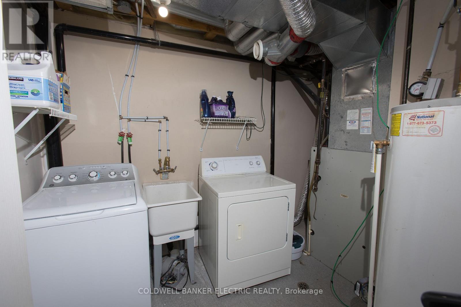 121 Haden Avenue, Peterborough (Northcrest Ward 5), Ontario  K9H 7P6 - Photo 27 - X12485233